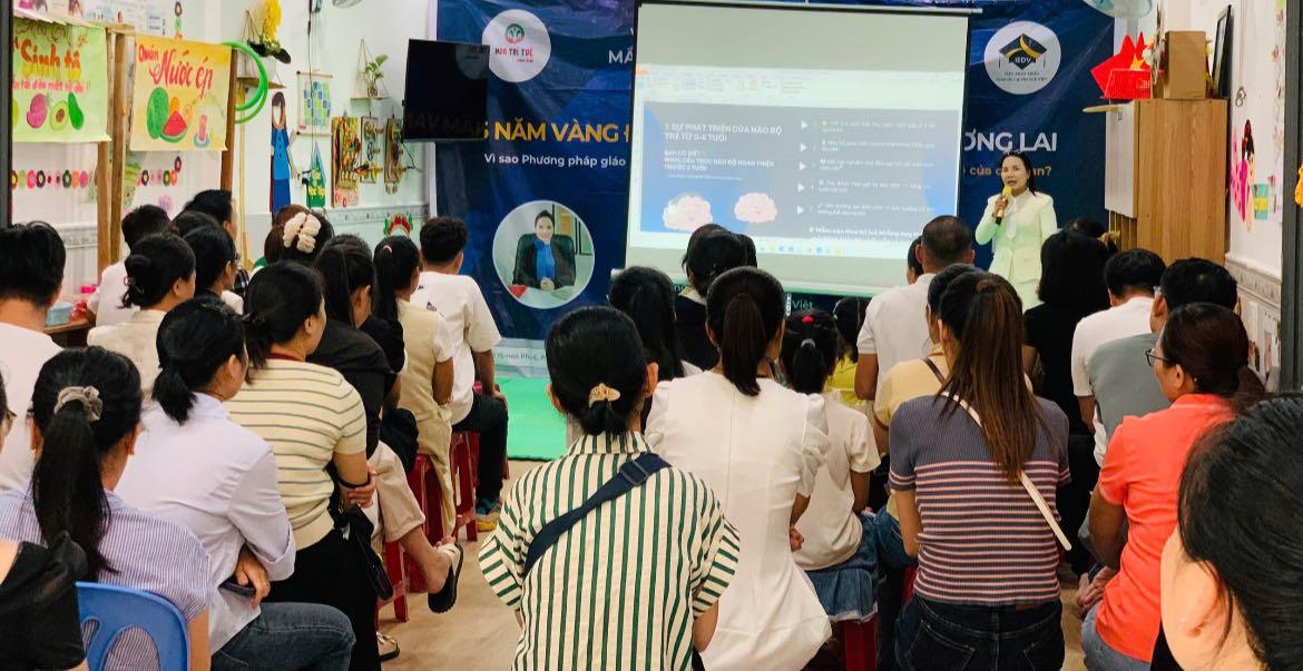 Hội thảo Giáo dục sớm với chủ đề:"5 năm vàng đầu đời – Quyết định cả tương lai" 6 553160353 1404766744985616 1538725641565133378 n
