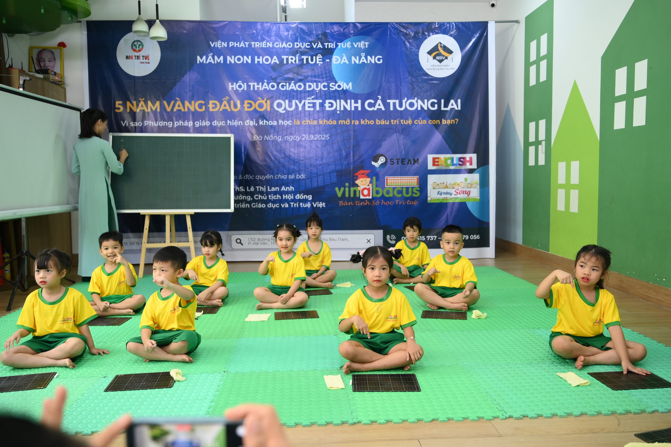 Hội thảo Giáo dục sớm với chủ đề:"5 năm vàng đầu đời – Quyết định cả tương lai" 7 DSC 0461 scaled