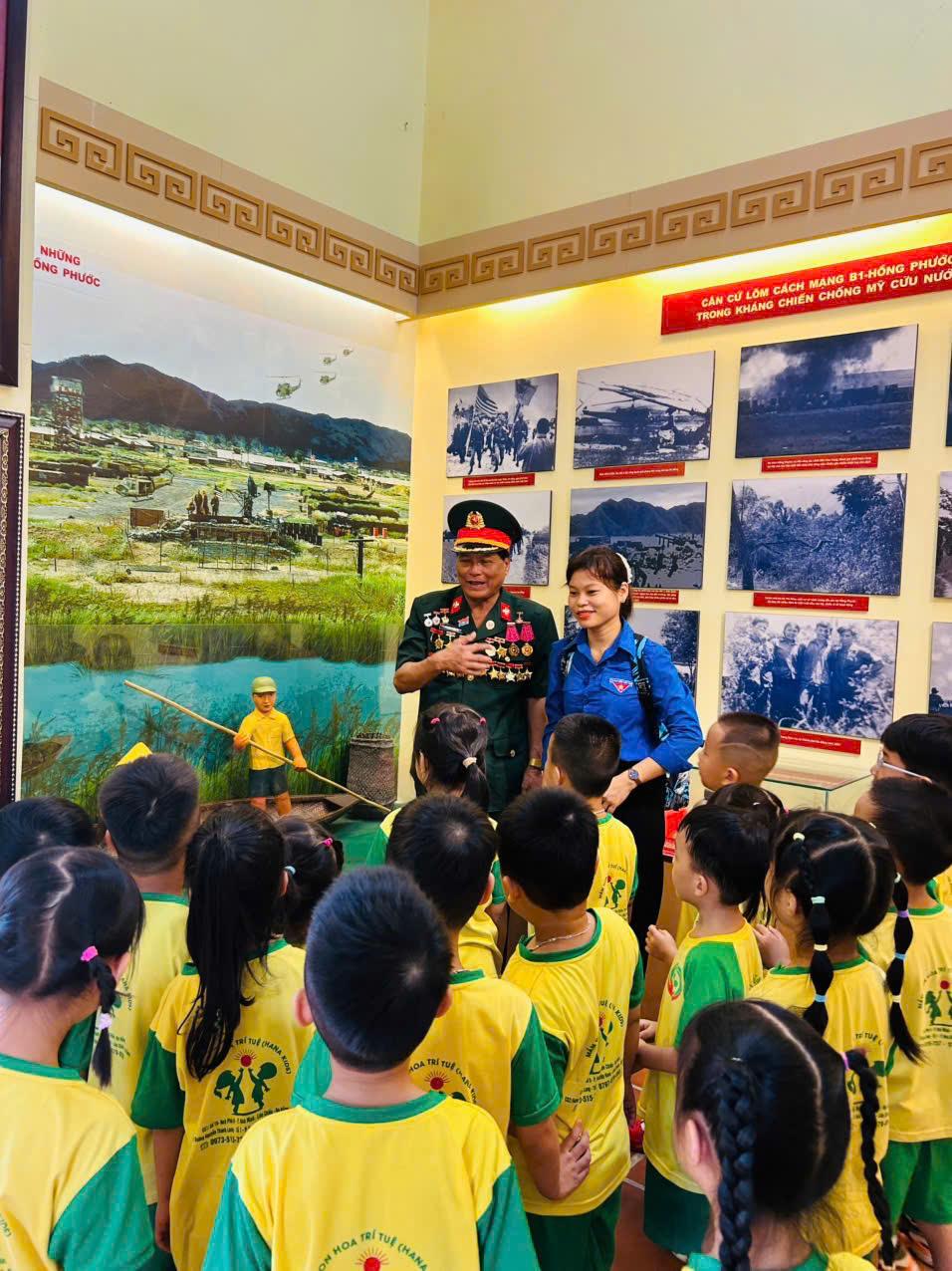 1784885179118 1570515024271924914 8380632252770957620 42fd94105e99c3afd3bbdcc9d0316da3